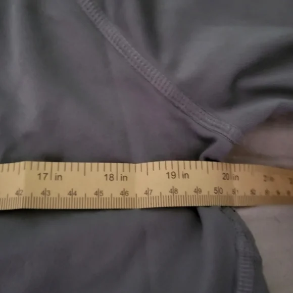 Nike Memphis Grizzlies Women XL Tall Quarter Zip Lightweight Sweater 042025 - Picture 3 of 7